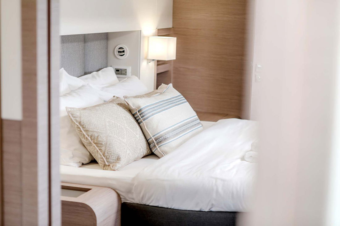 Fountaine Pajot Samana 59