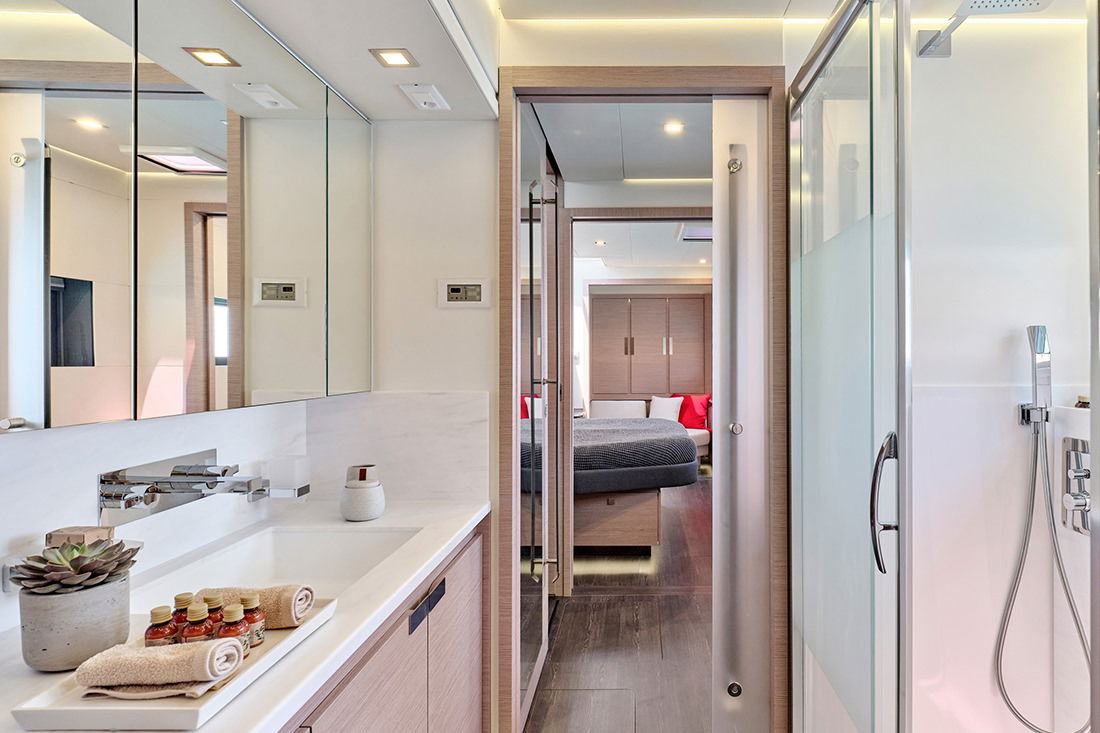 Fountaine Pajot Alegria 67
