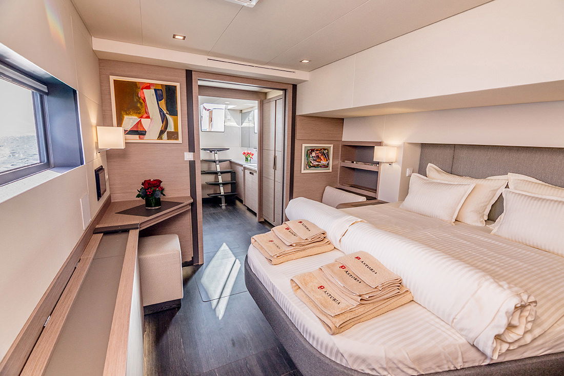 Fountaine Pajot Samana 59