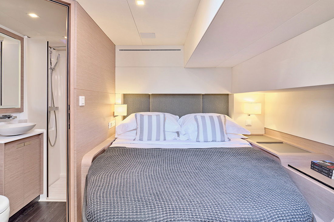 Fountaine Pajot Alegria 67