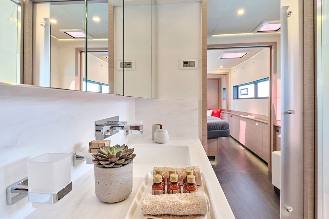 Fountaine Pajot Alegria 67