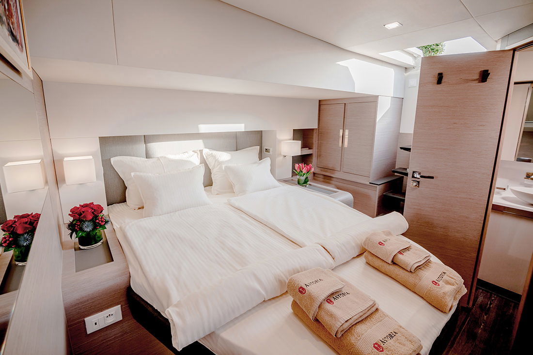 Fountaine Pajot Samana 59