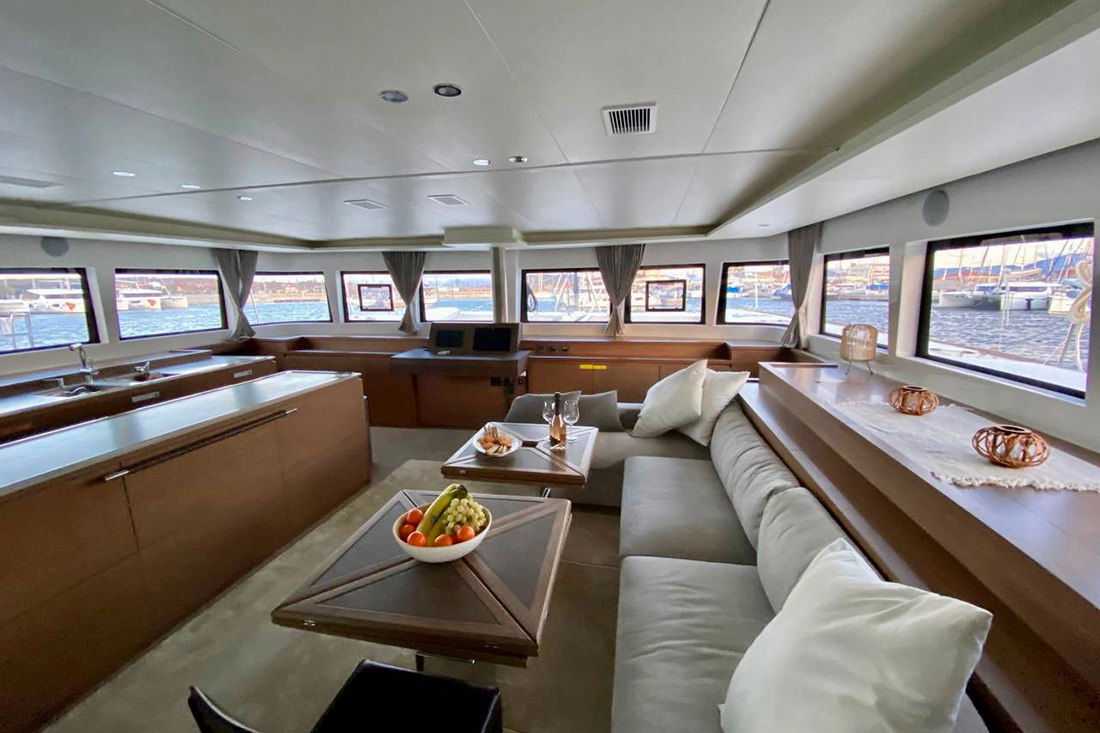 Lagoon 620