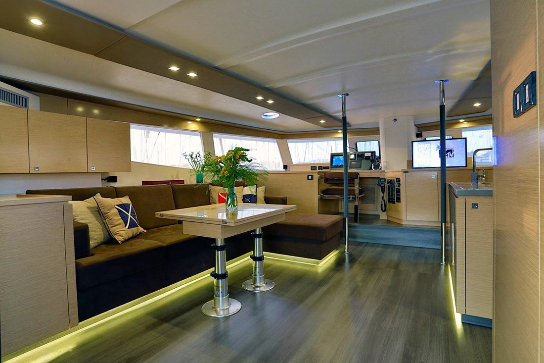 Fountaine Pajot Sanya 57