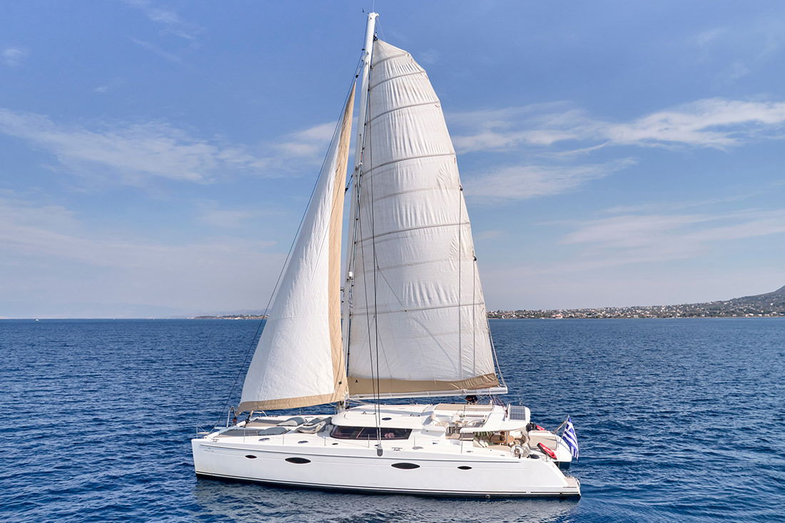 Fountaine Pajot Galathea 65