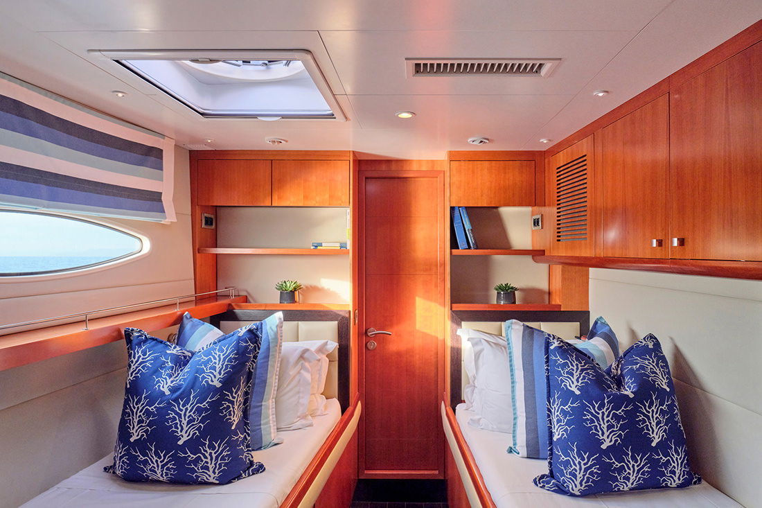 Fountaine Pajot Galathea 65