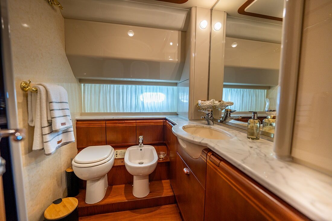 Ferretti 80 RPH