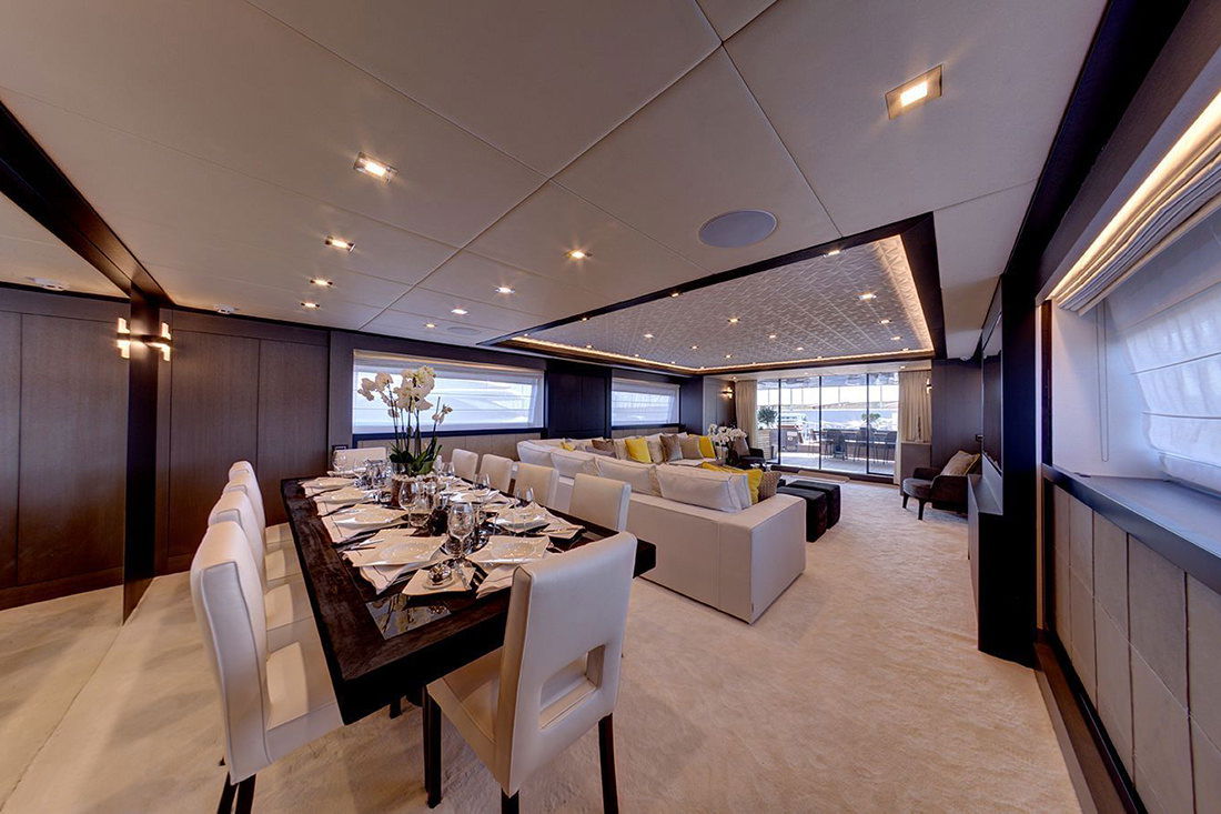 Cantieri di Pisa Akhir 110