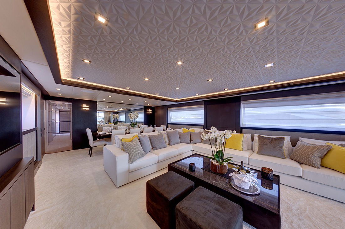 Cantieri di Pisa Akhir 110