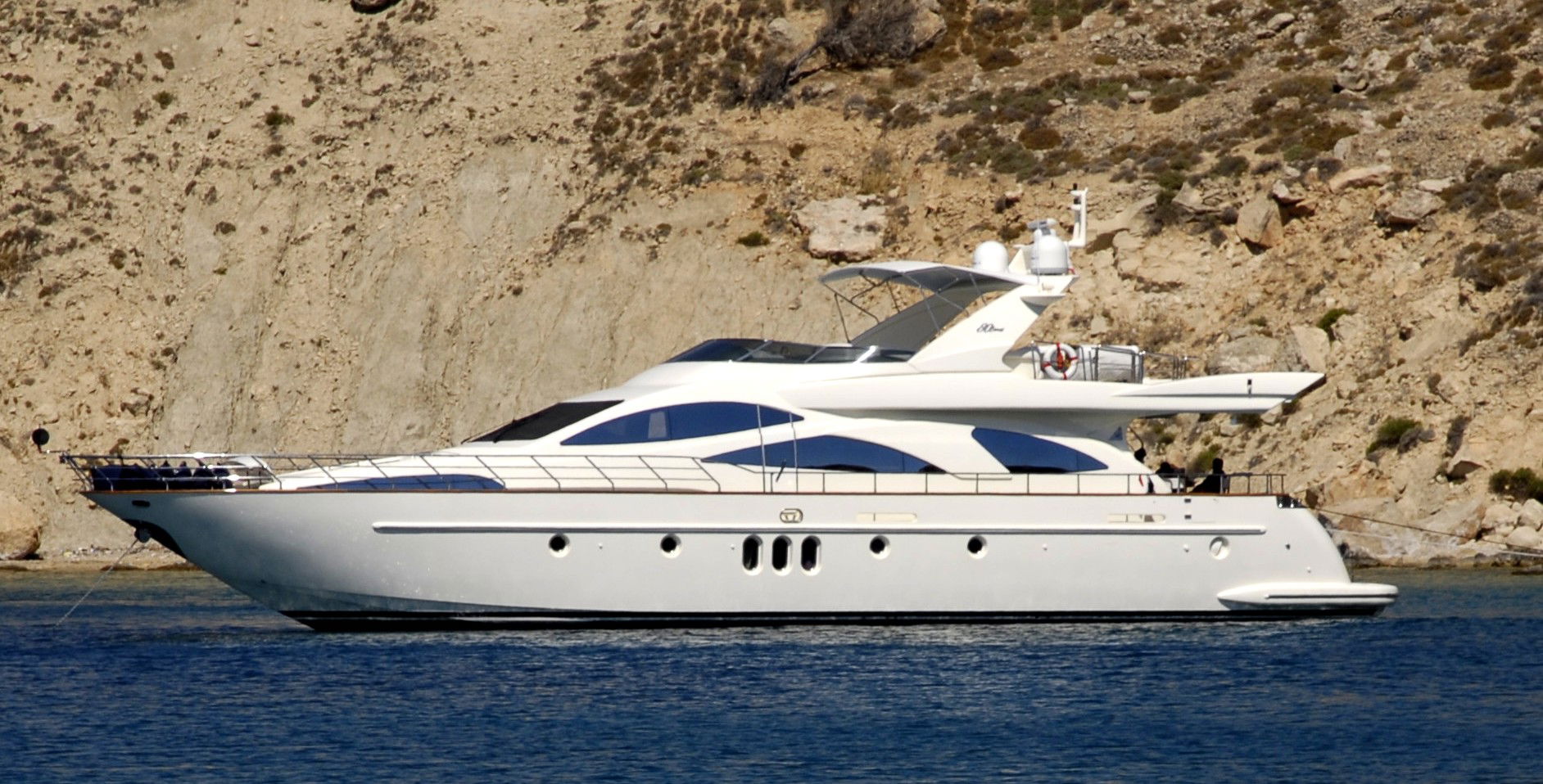 Azimut 80