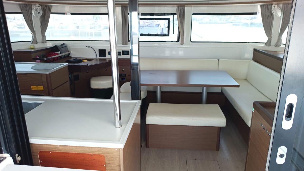 Lagoon 46