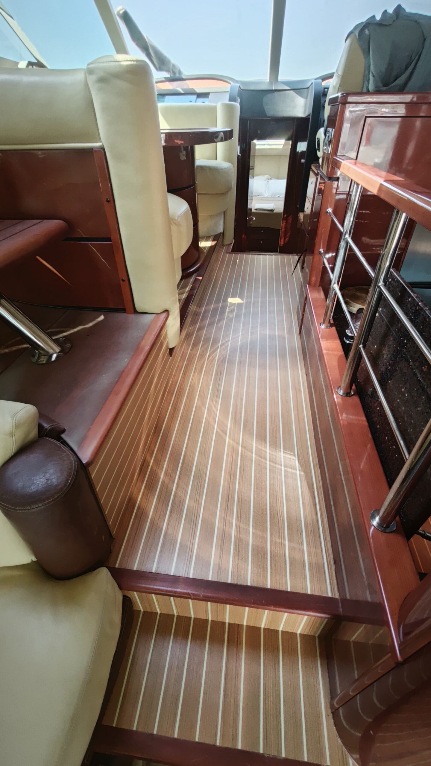 Fairline Squadron 58