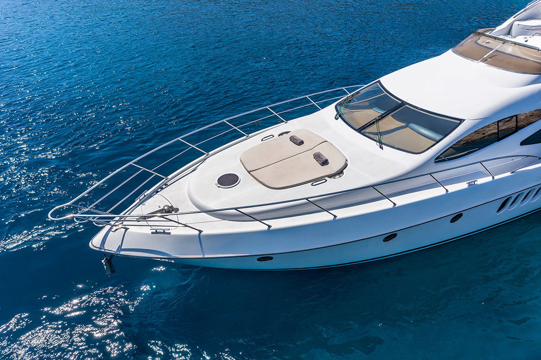 Azimut 68