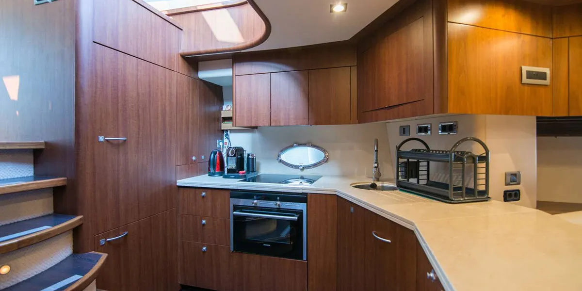 Sunseeker Predator 72