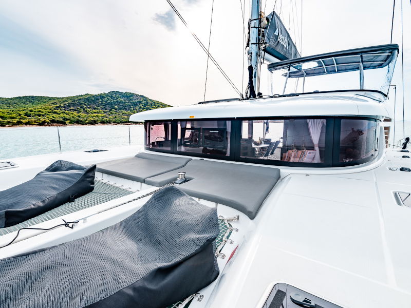 Beauty L A/C-GEN-WATER MAKER-SOLAR-ELEC.WC