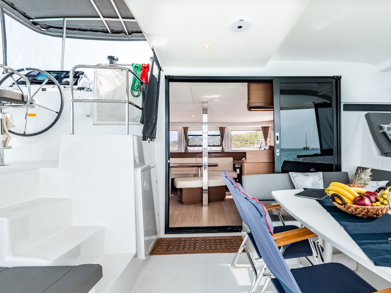 Beauty L A/C-GEN-WATER MAKER-SOLAR-ELEC.WC