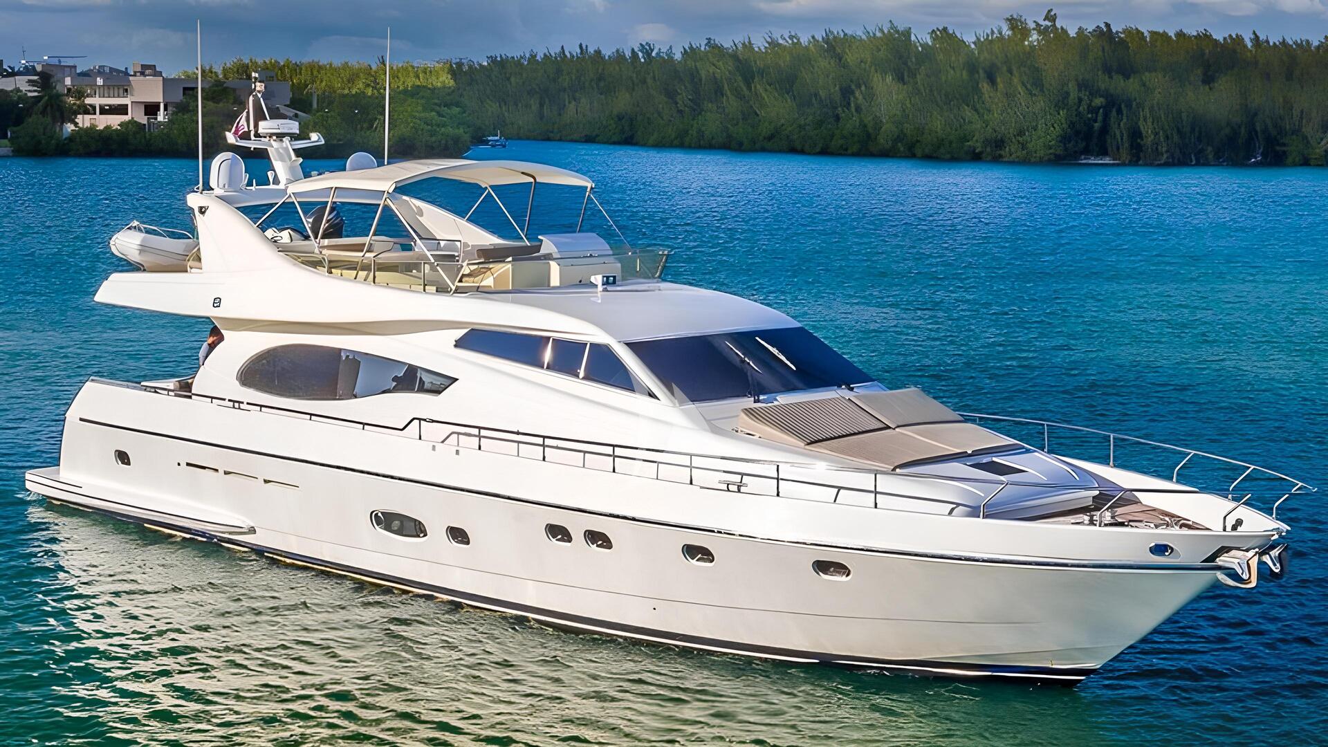 Ferretti 720
