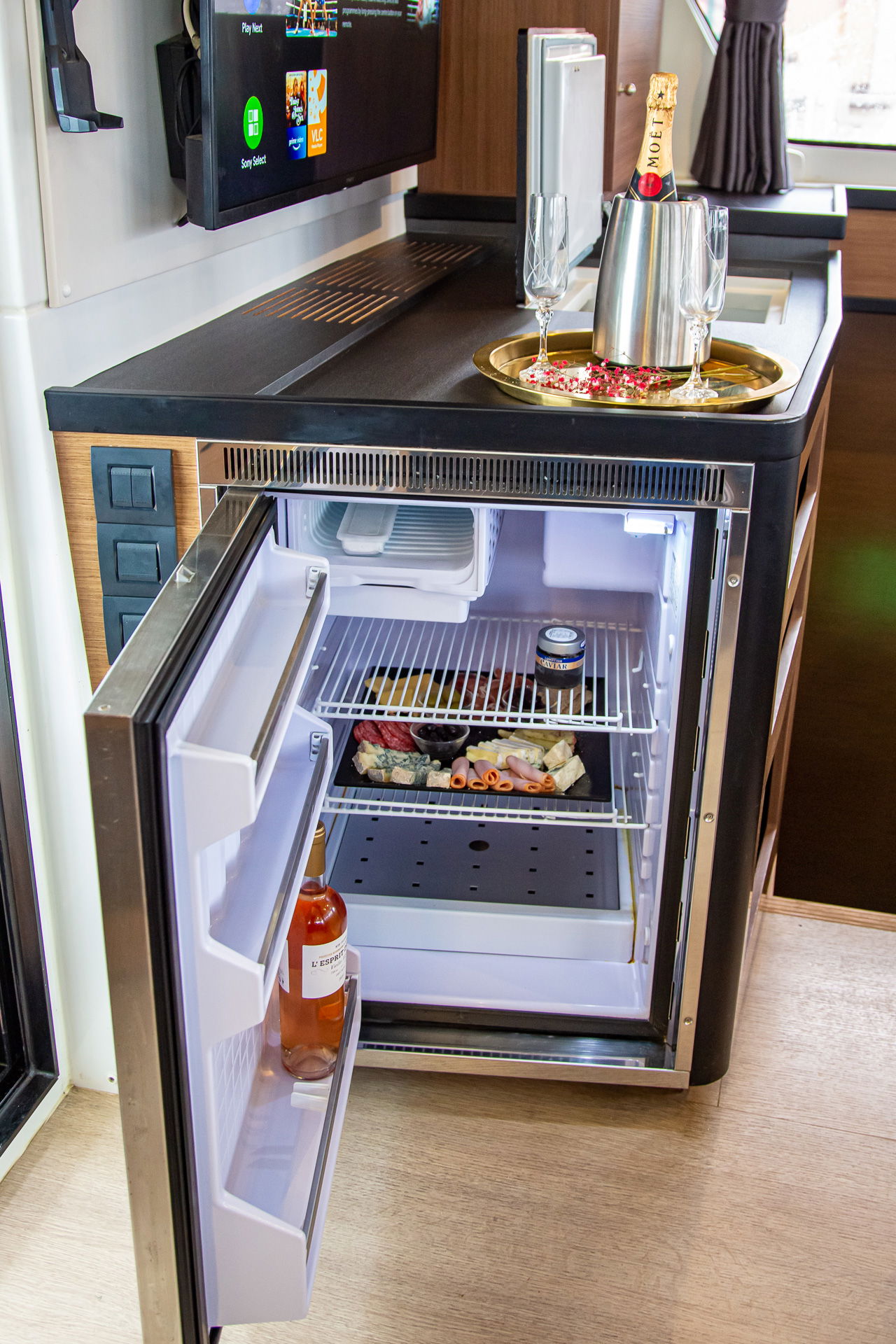Casta Diva VIP-equipped