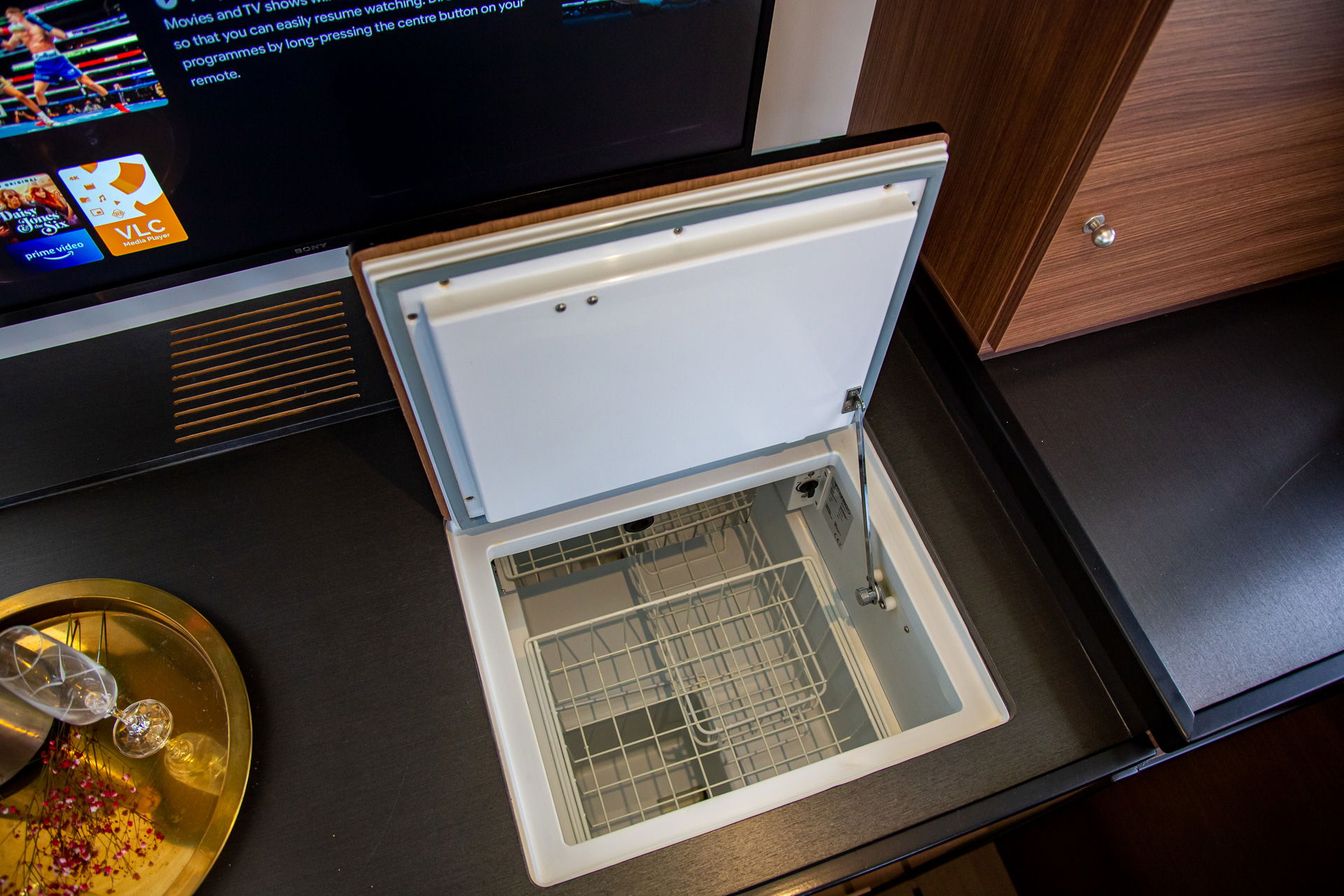 Casta Diva VIP-equipped