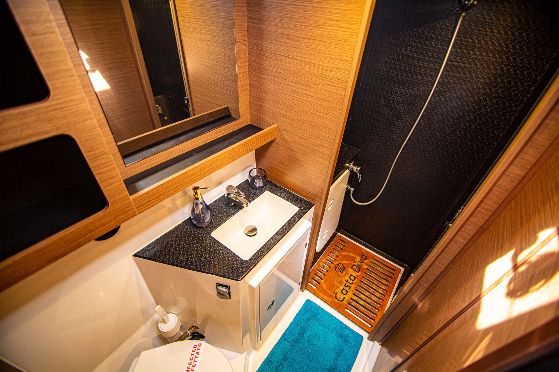 Casta Diva VIP-equipped