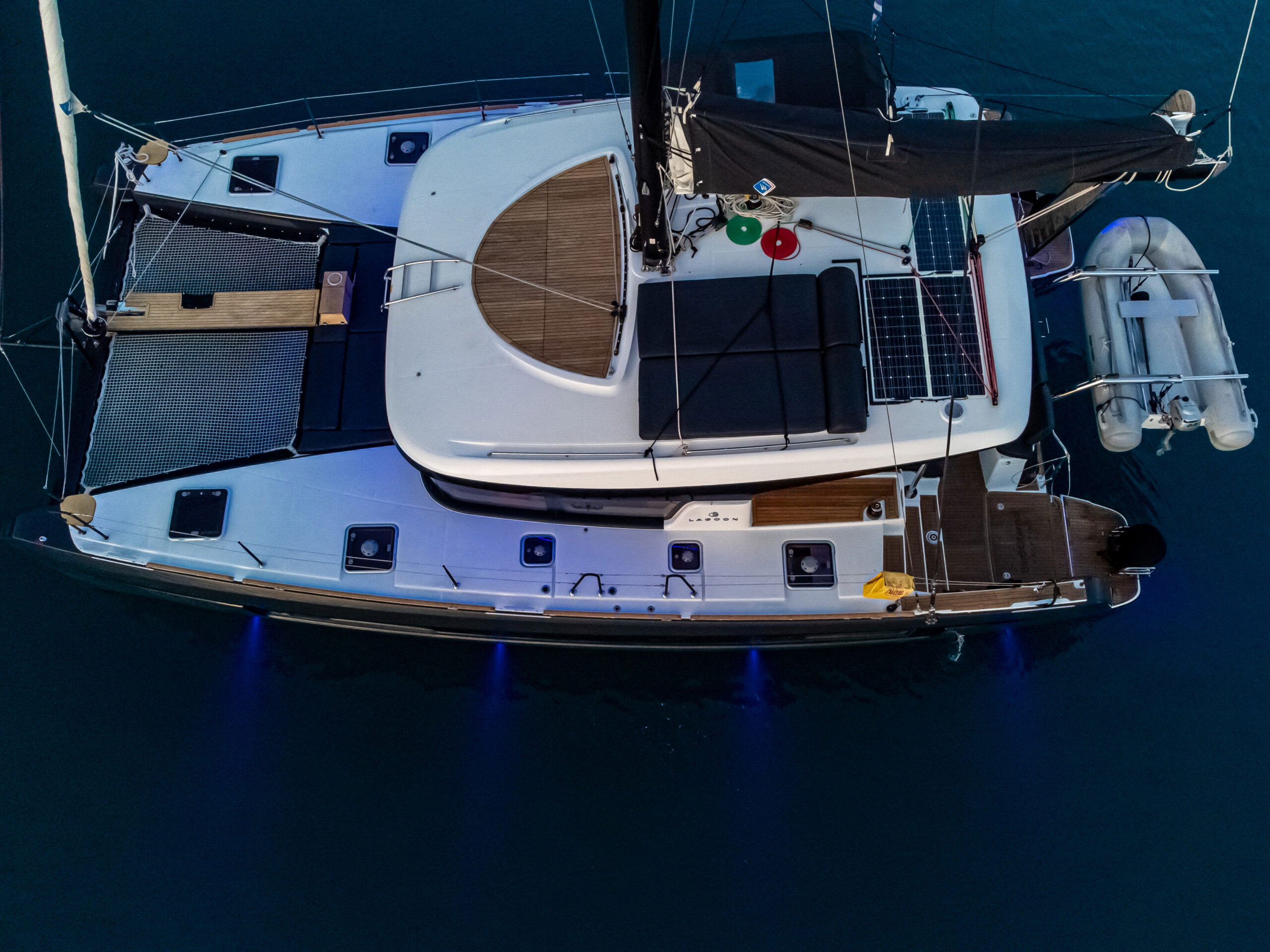 Sol Invictus VIP-equipped