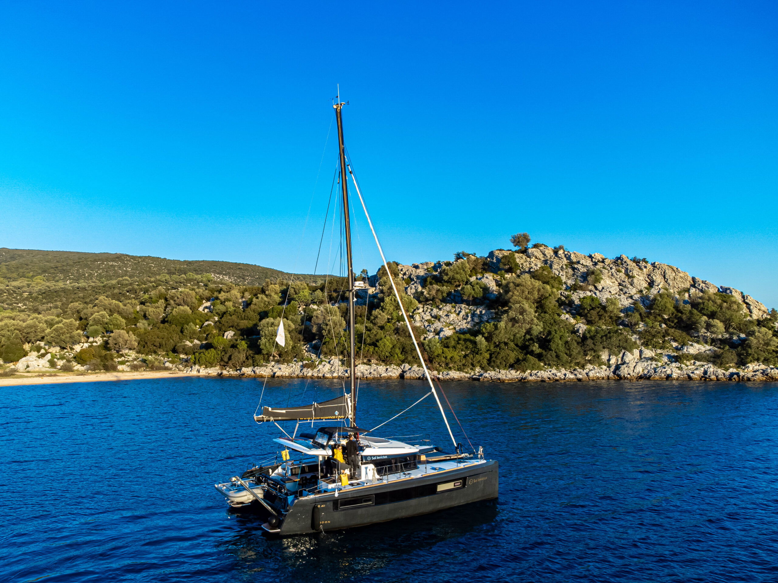 Sol Invictus VIP-equipped