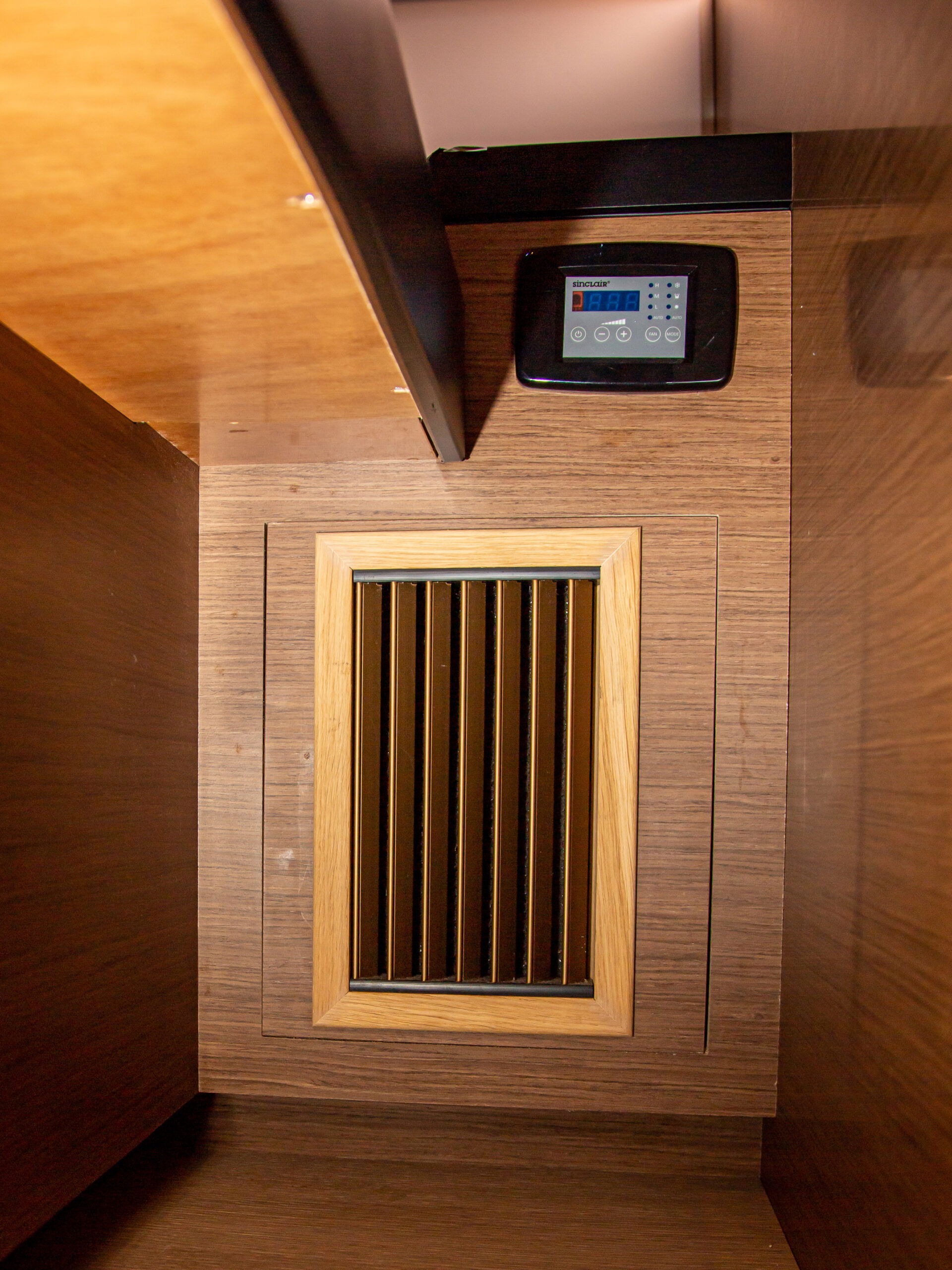 Sol Invictus VIP-equipped