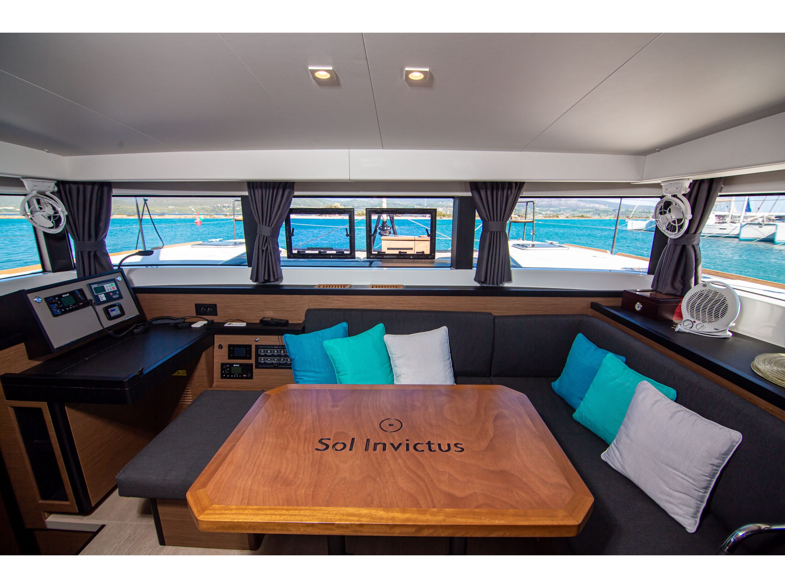 Sol Invictus VIP-equipped