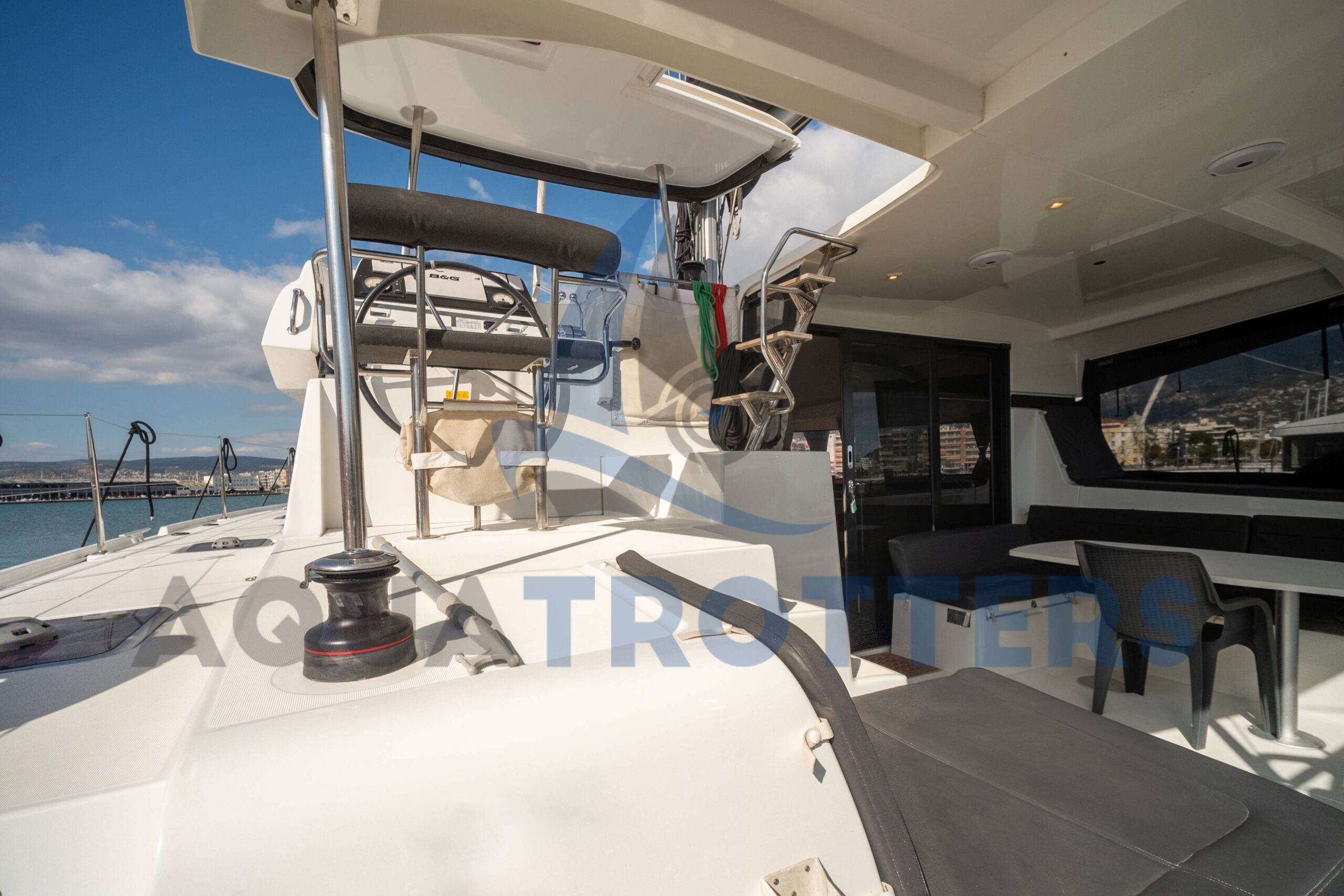 SILENCE  (A/C and Generator)