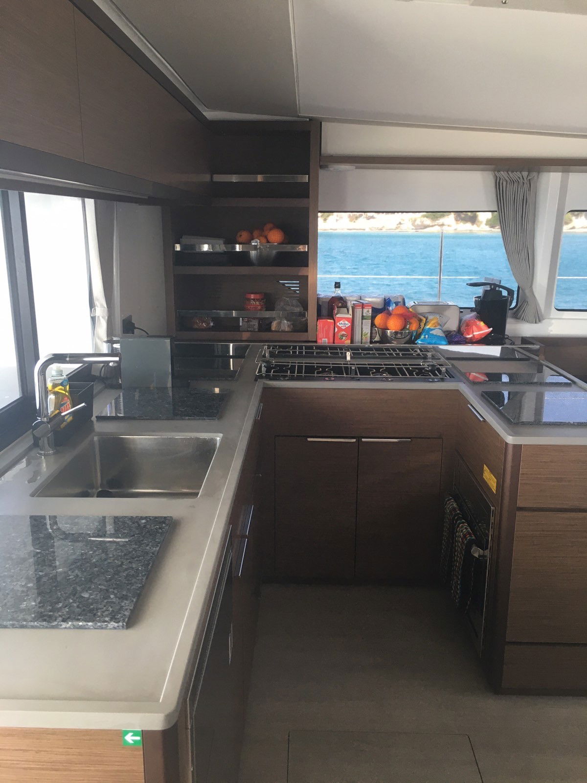 Margeo XVII (A/C – Generator – Water Maker – dishwasher)