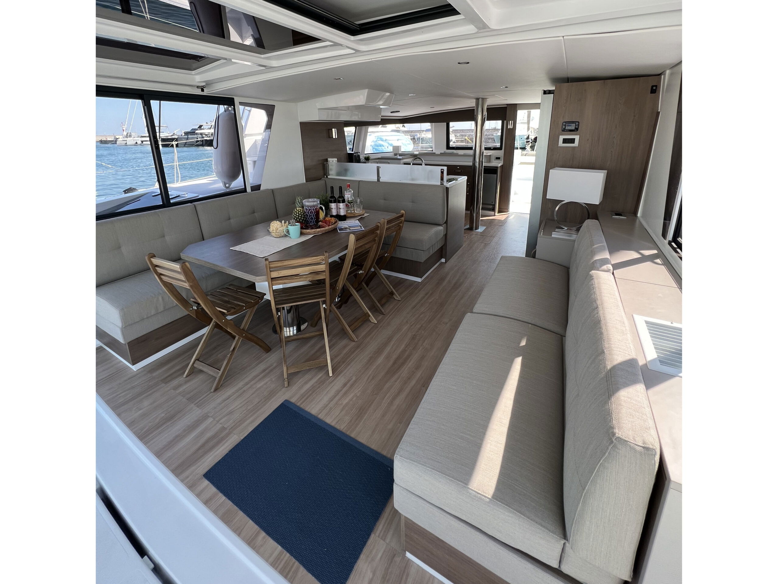 Star Velvet (A/C, Generator, Water Maker, dishwasher)