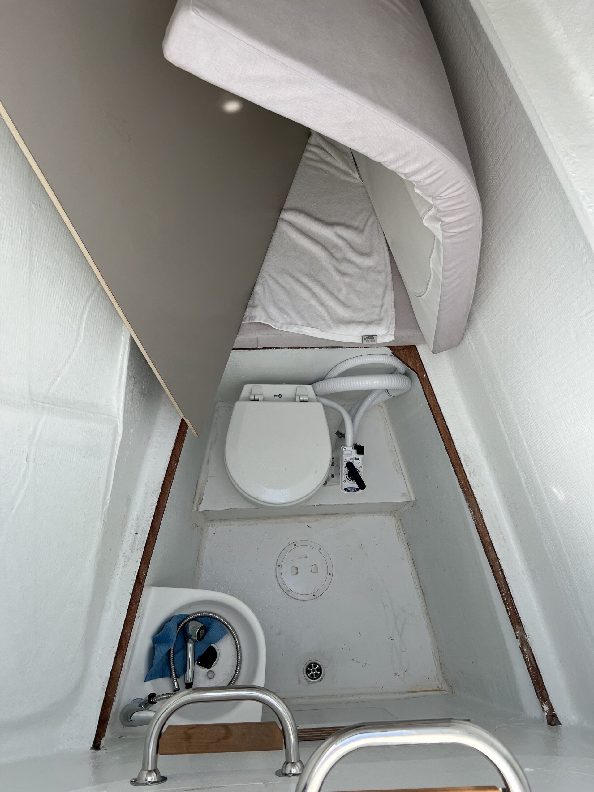 Star Velvet (A/C, Generator, Water Maker, dishwasher)