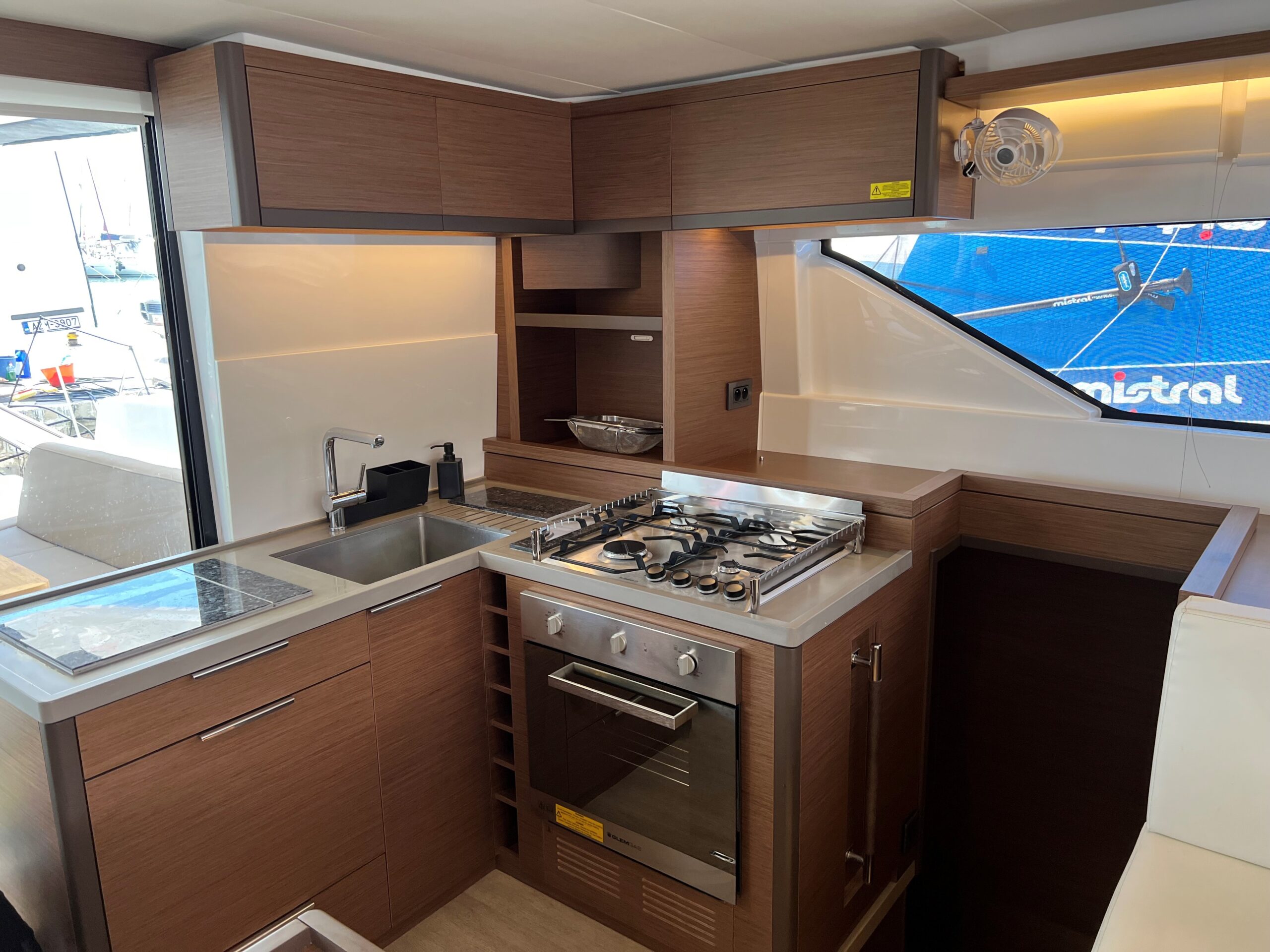 Margeo XVI  (A/C – Generator – Water Maker – dishwasher)