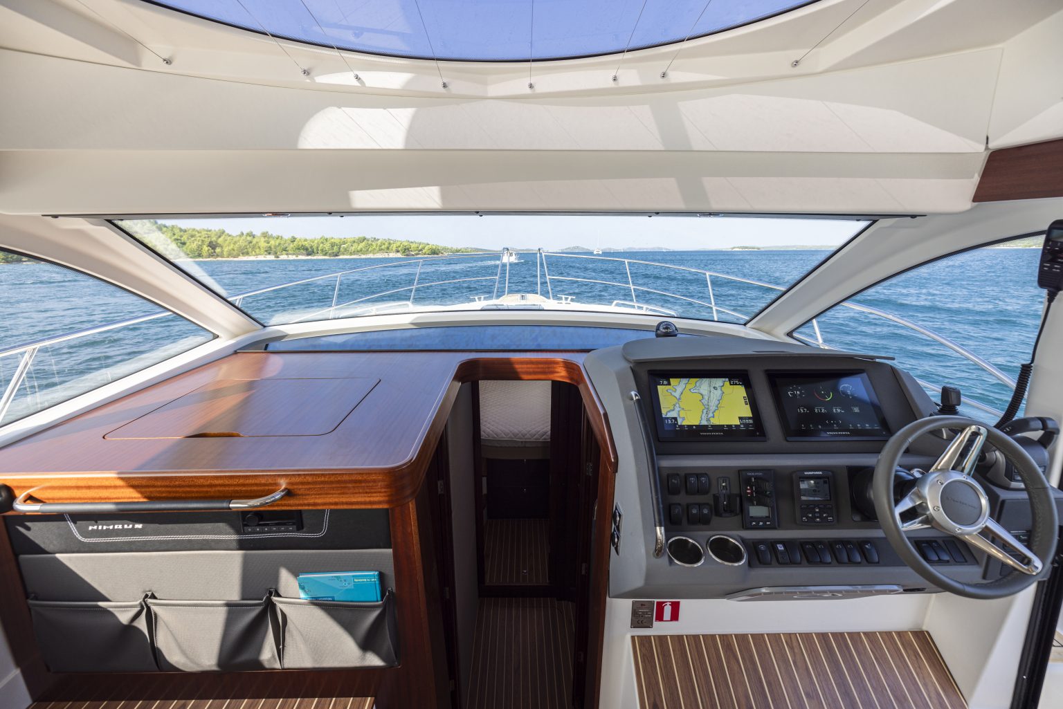 Nimbus 495 Flybridge