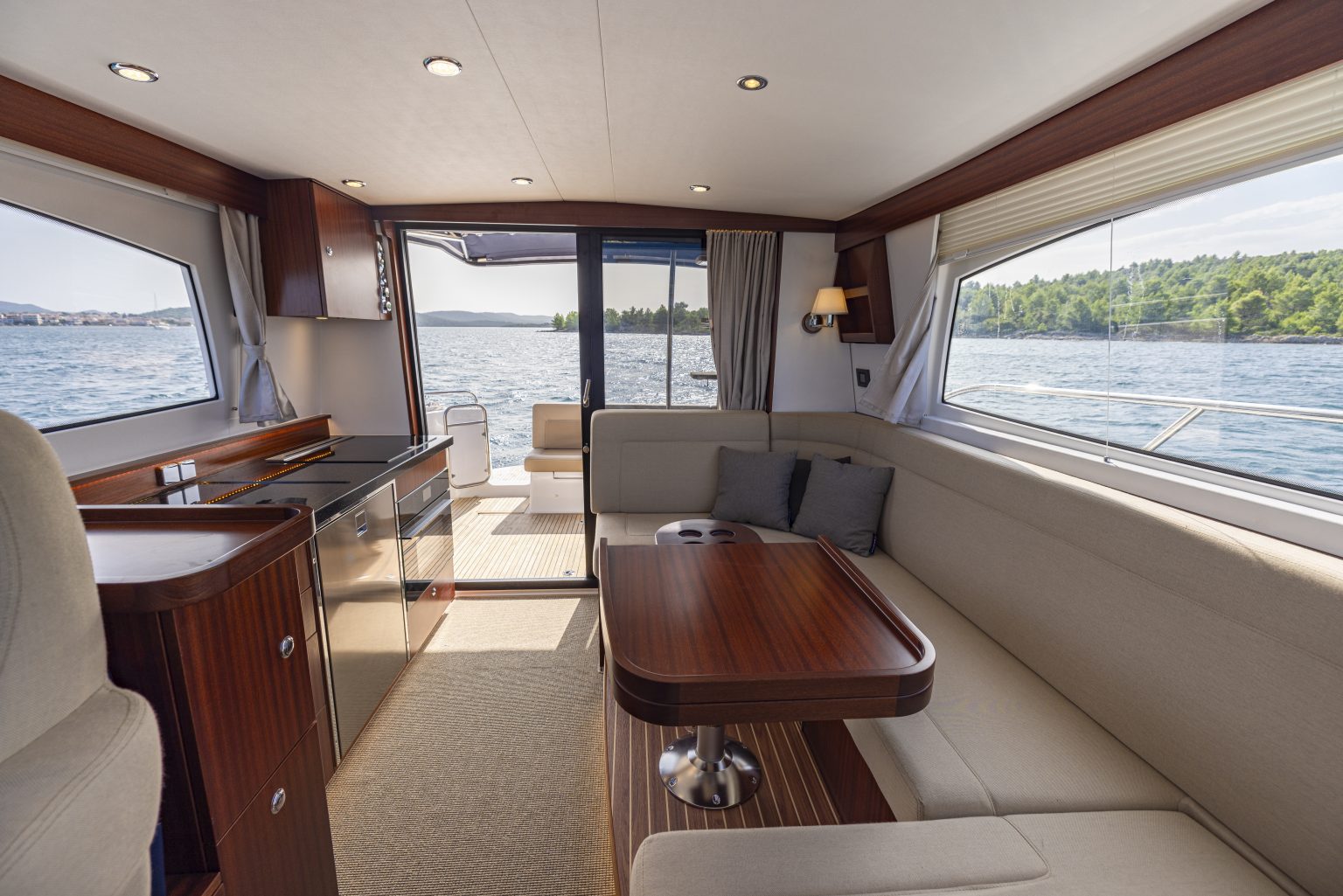 Nimbus 495 Flybridge