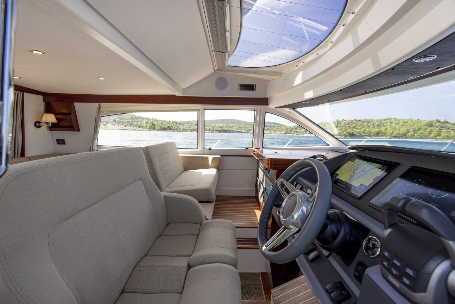 Nimbus 495 Flybridge