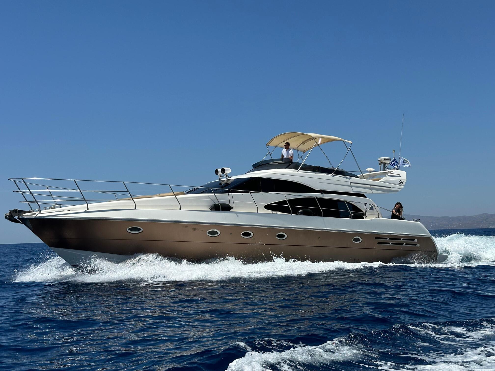Azimut 58