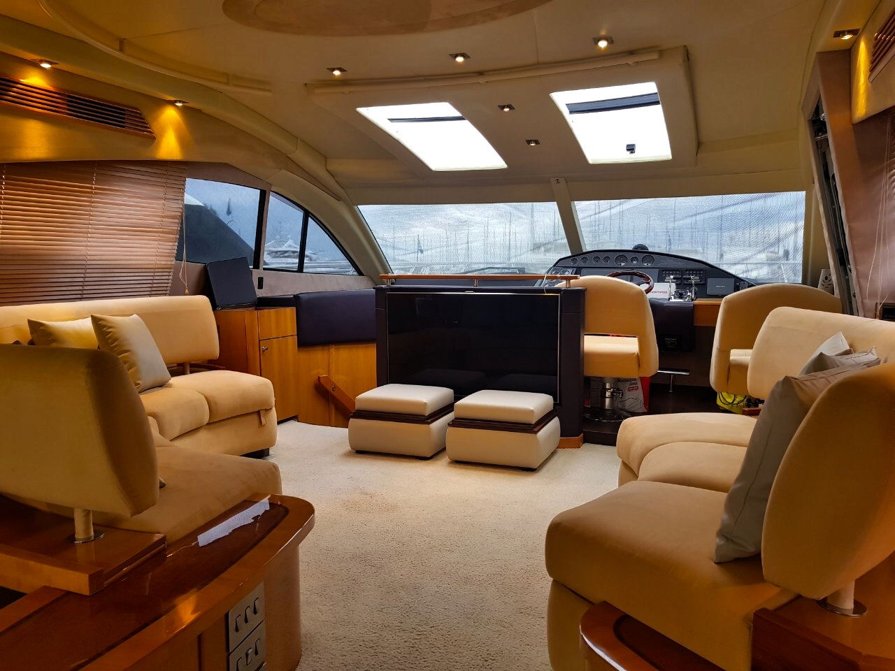 Sealine T60