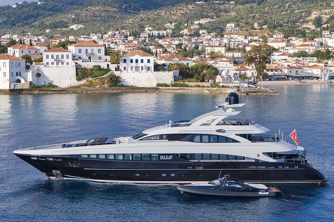 Heesen 4400