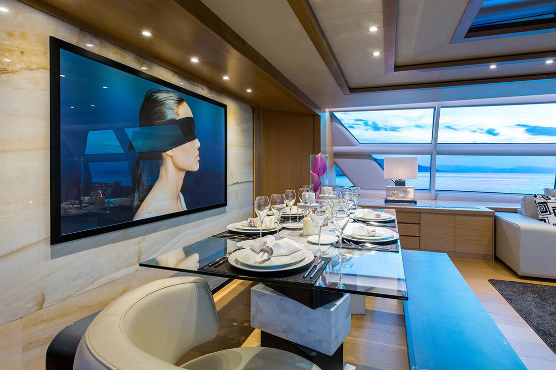 Devonport Custom 42m