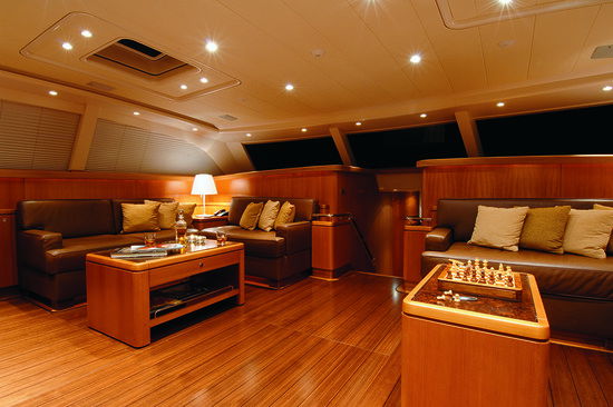 Swan 131