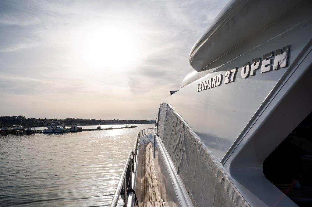 Leopard 27 Open
