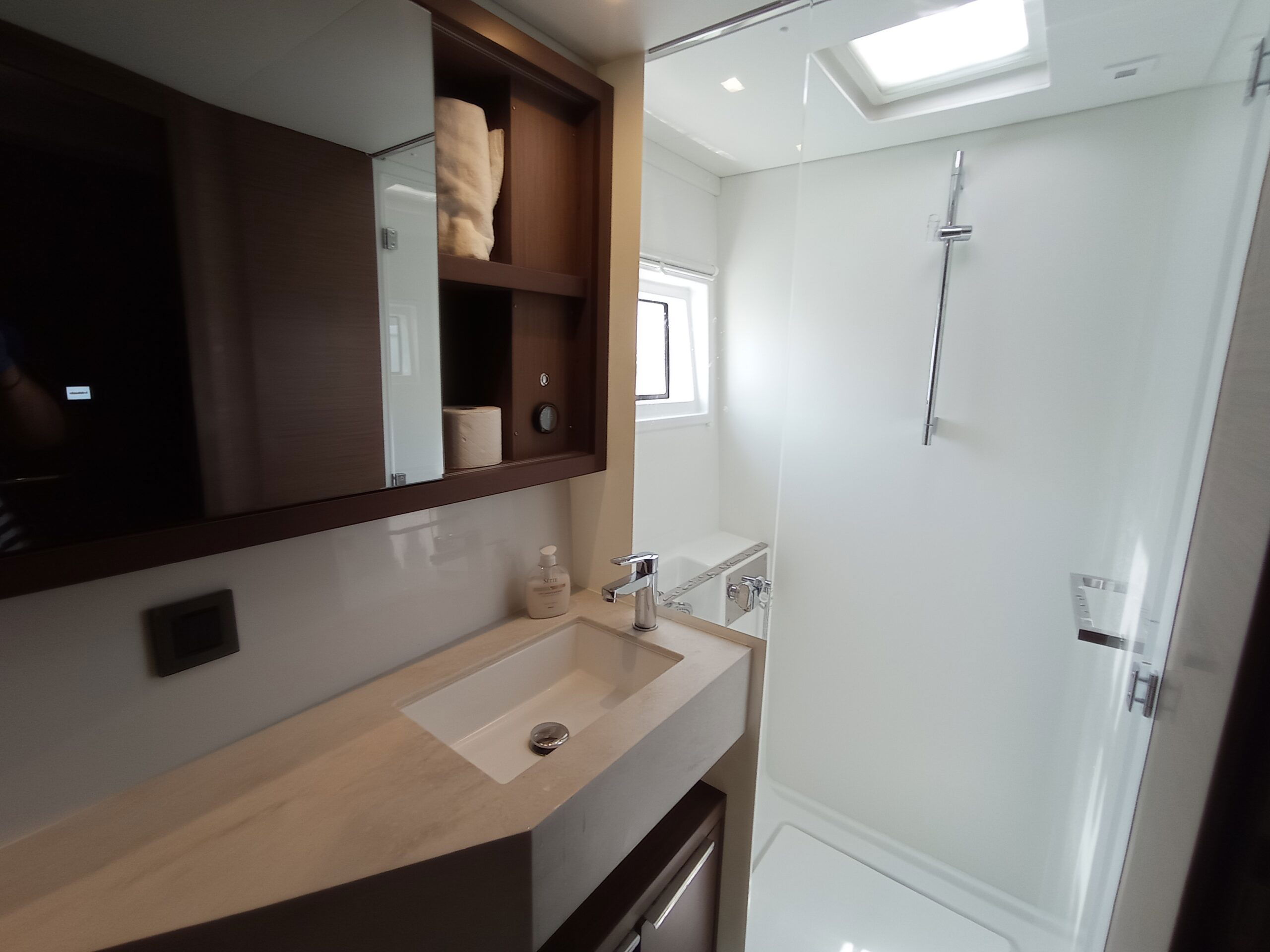 KALISI MOU (air condition, generator, water maker)    _Skippered Only_