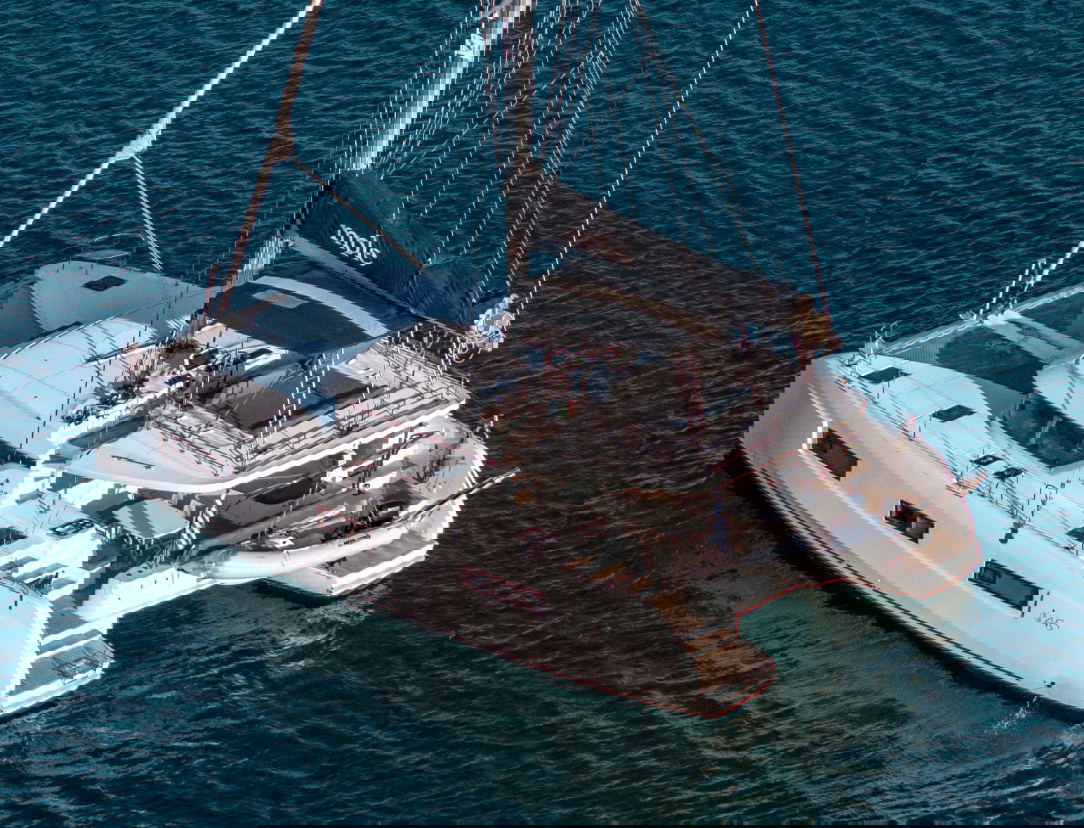 MPLE (air condition, generator, water maker)