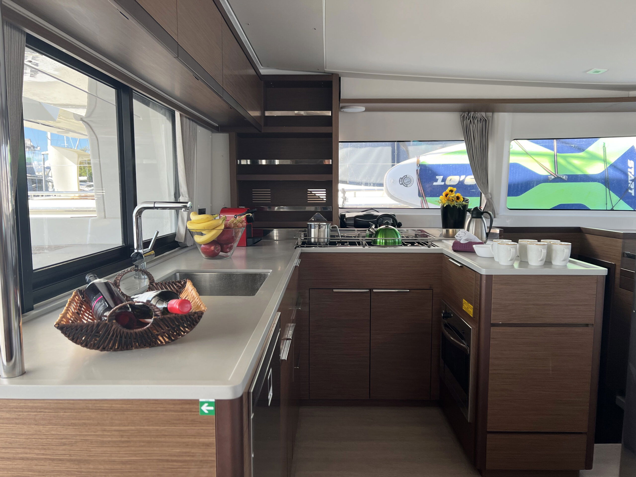 MPLE (air condition, generator, water maker)