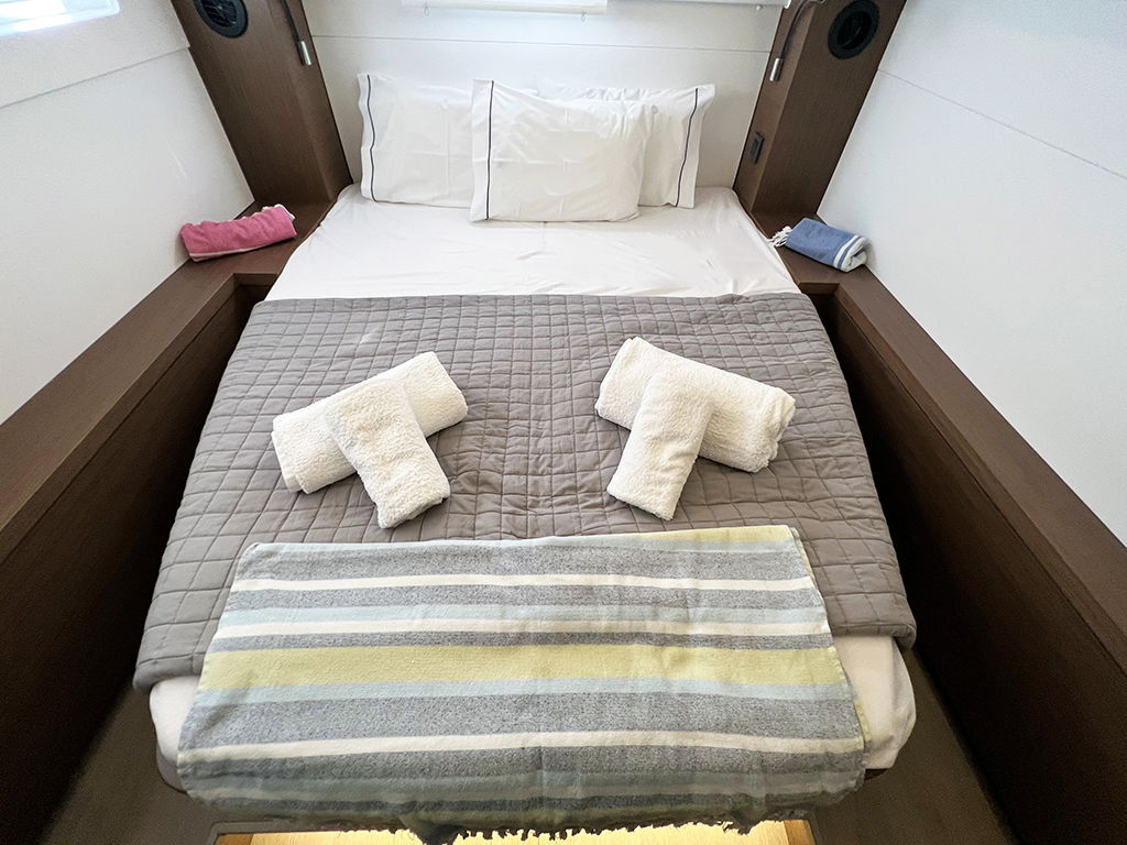 MPLE (air condition, generator, water maker)