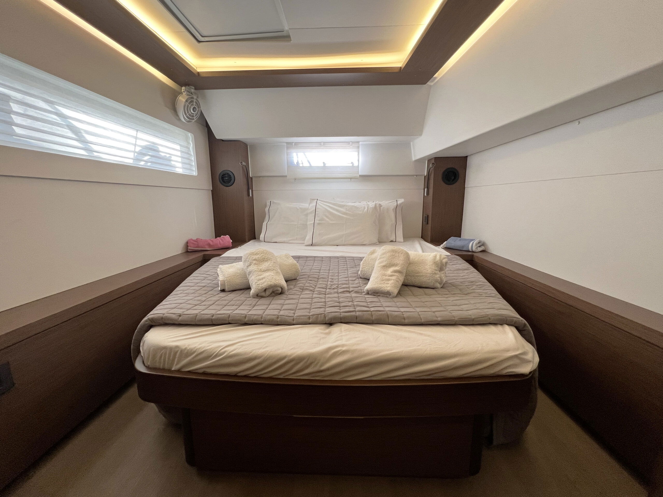 MPLE (air condition, generator, water maker)