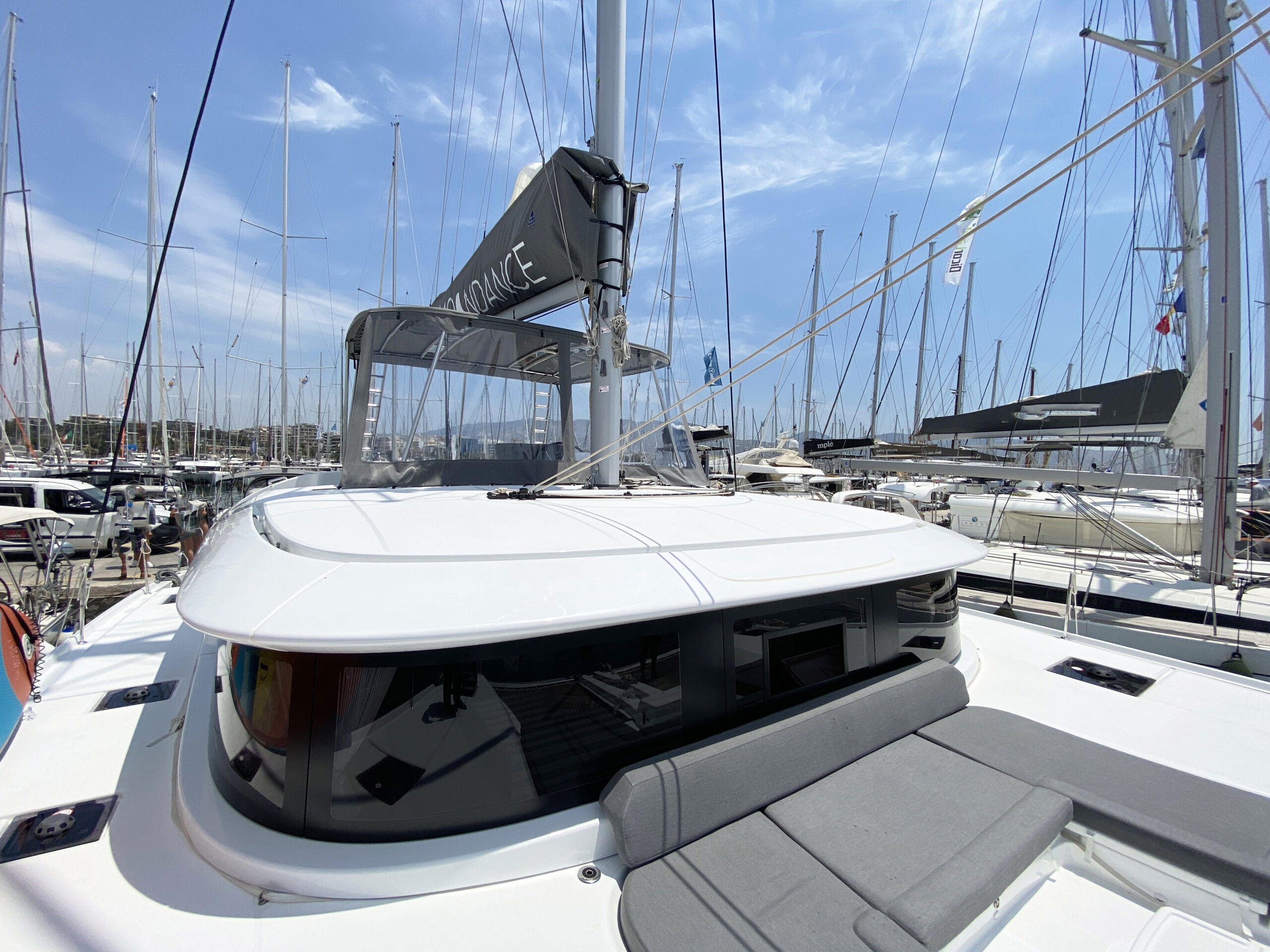 MOONDANCE (A/C , generator,watermaker) Skippered Only