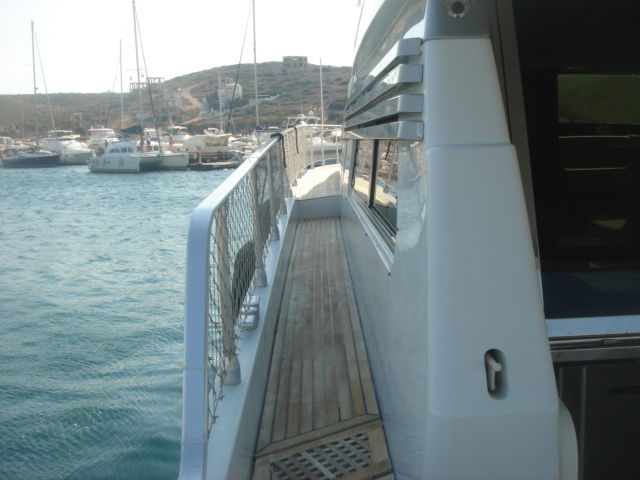 Ferretti 58S