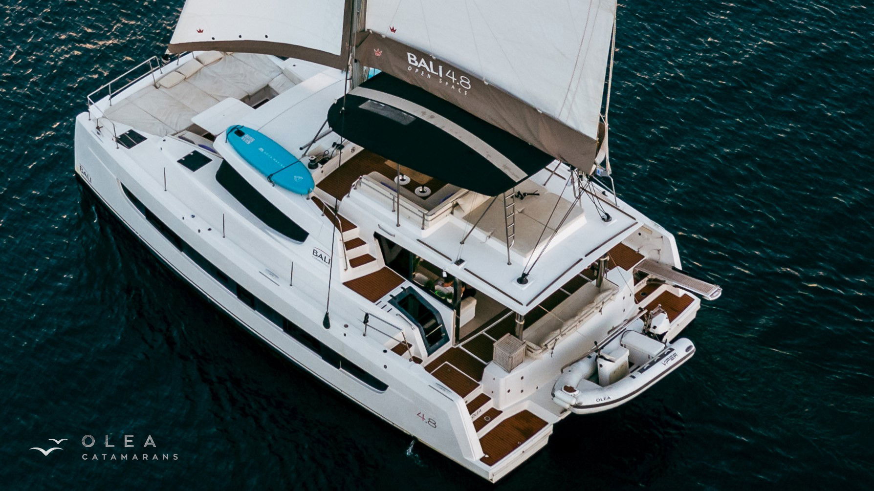 Olea Crewed Elegant Pack